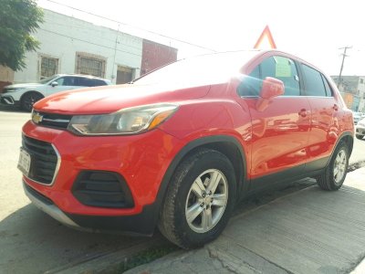 Trax LT